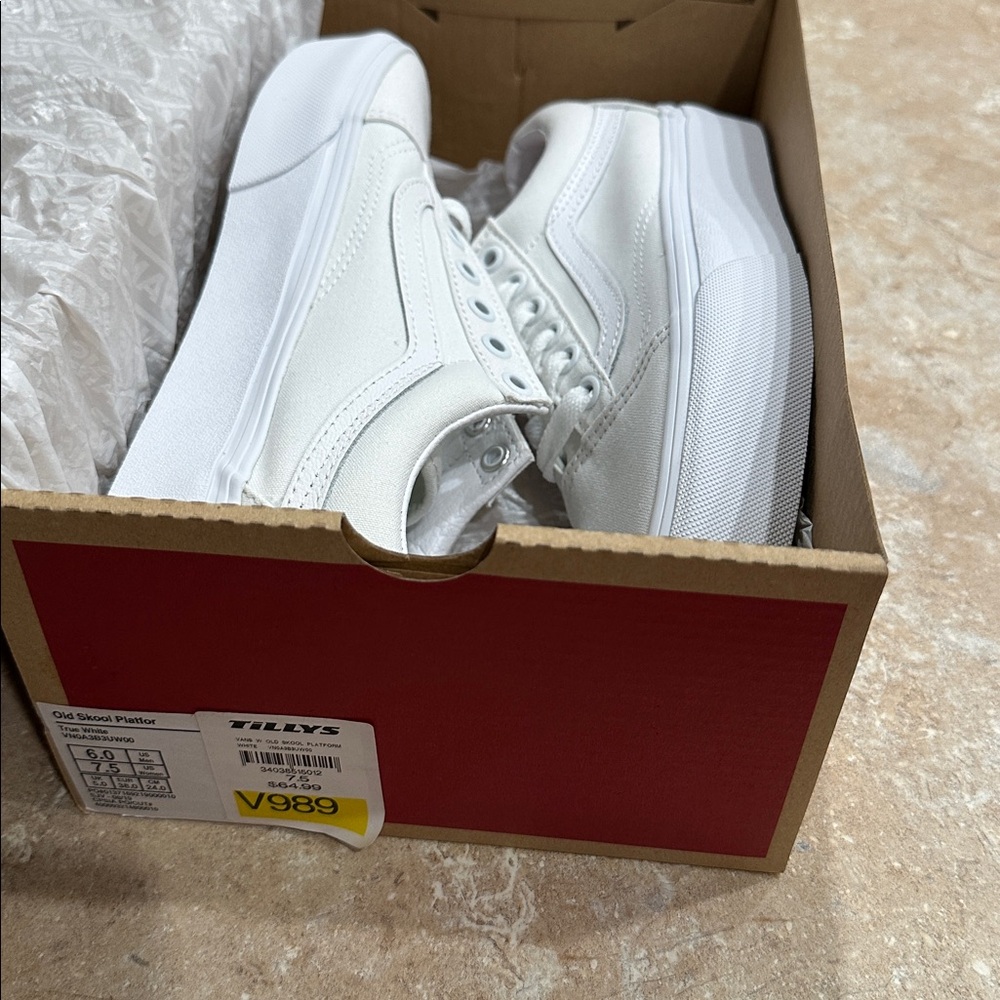 Vans Old Skool Platform True White Women’s 7.5 / Men’s 6 NWT - Picture 7 of 8
